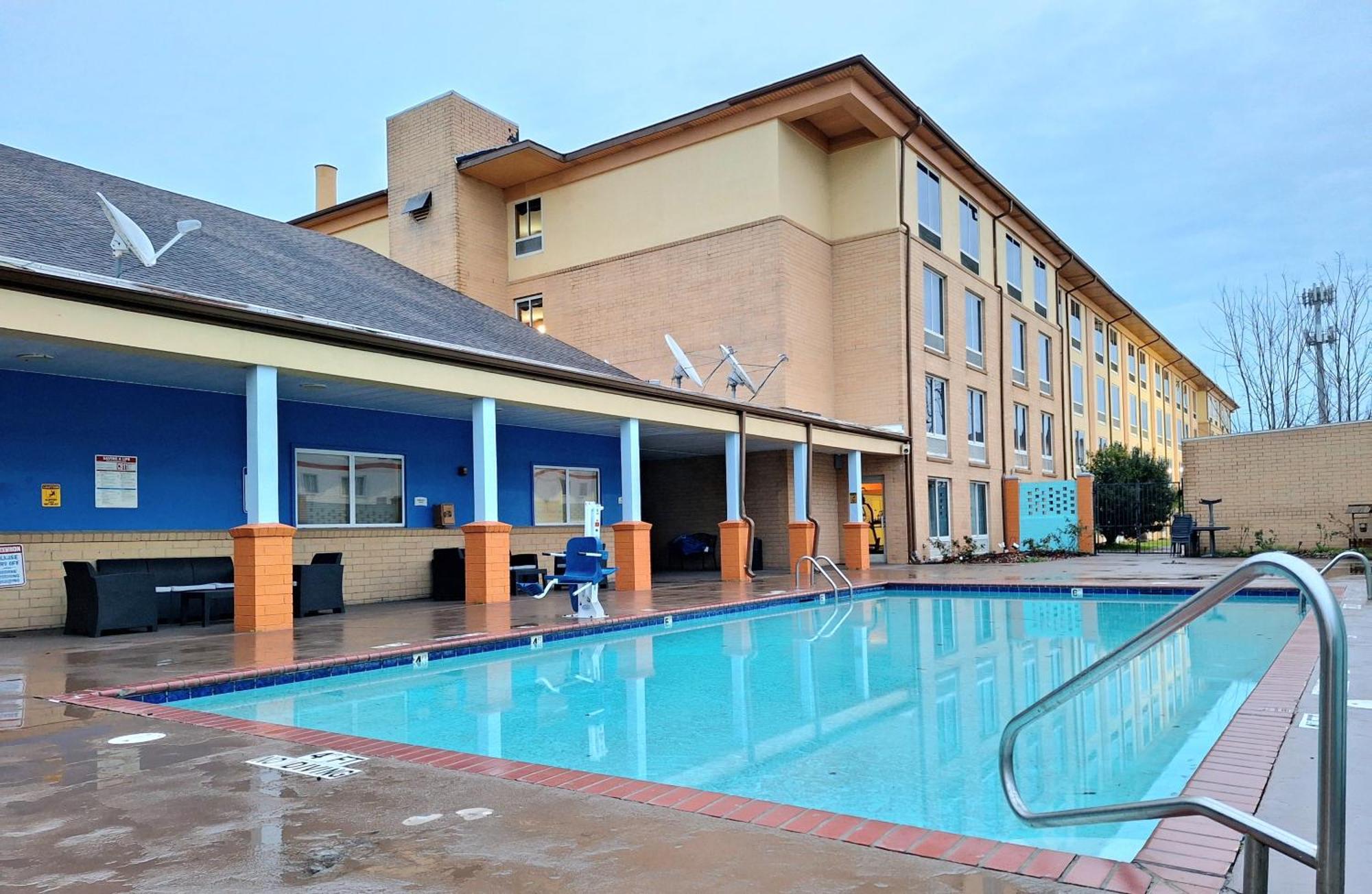 Trident Inn & Suites New Orleans Exterior photo